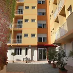 Hotel apartamentowy Giusti 6