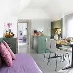 Giusti 6 3* Mediolan
