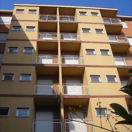 Giusti 6 Hotel apartamentowy Mediolan