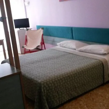 Giusti 6 Hotel apartamentowy Mediolan