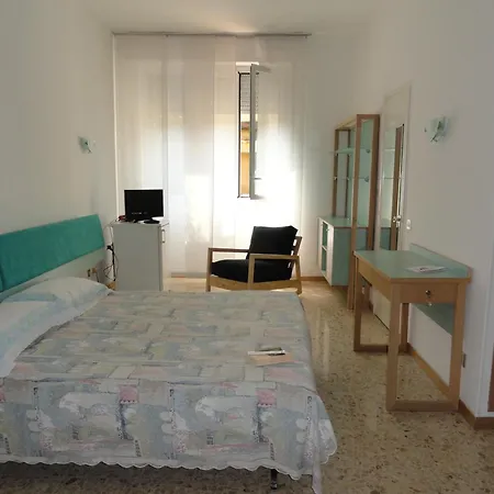 Giusti 6 Mediolan
